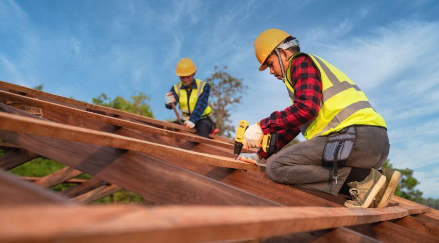 Professional gutter cleaning in Saint Edward, NE